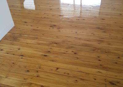 Floor sanding and polishing
